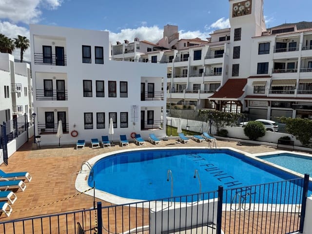 1 soveværelse Lejlighed til salg i Los Cristianos, Arona med swimmingpool - € 230.000 (Ref: 9790280)