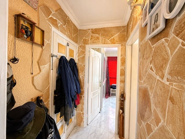 1 soveværelse Lejlighed til salg i Los Cristianos, Arona med swimmingpool - € 230.000 (Ref: 9790280)