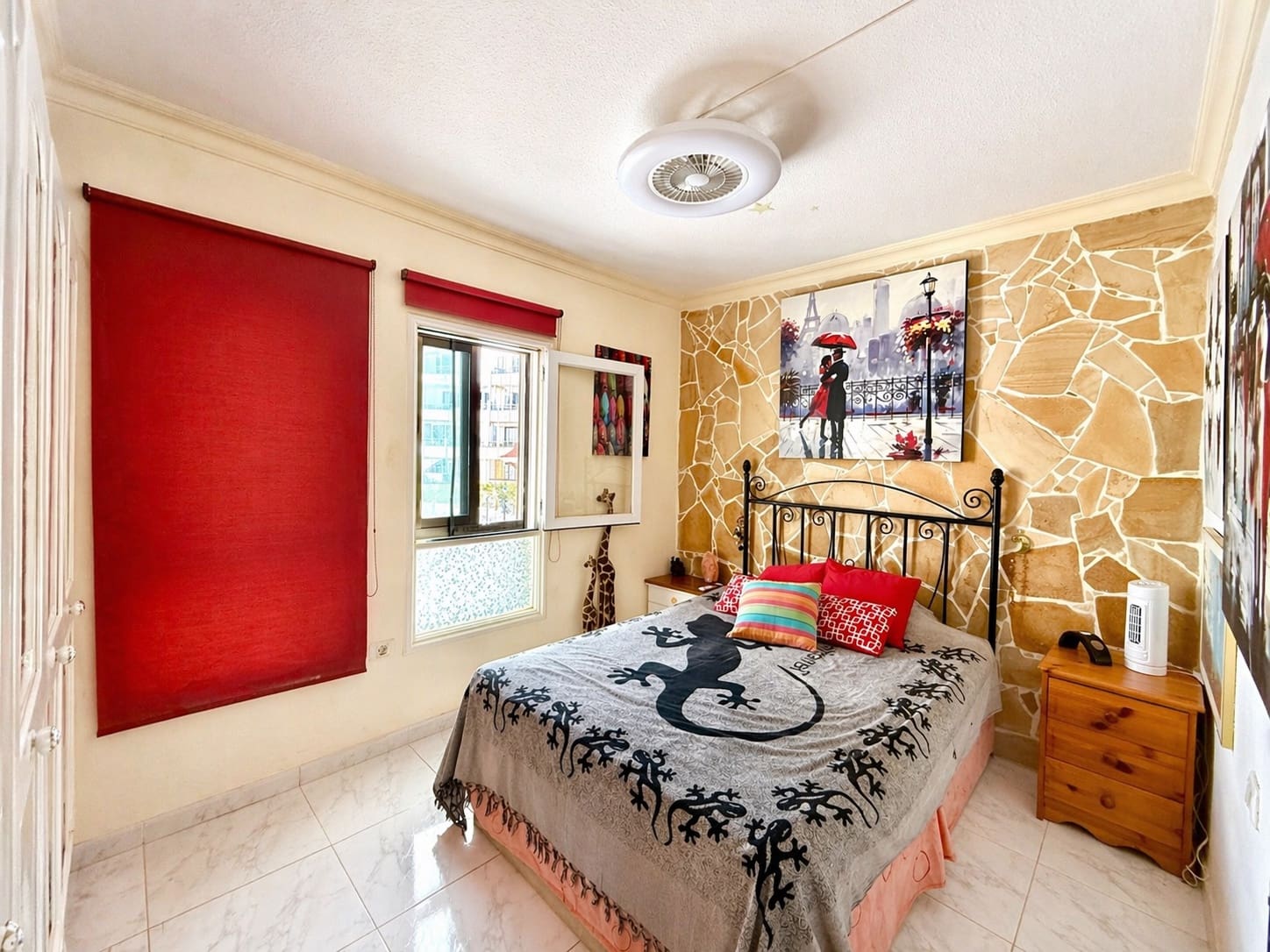 1 bedroom Apartment for sale in Los Cristianos with pool - € 230,000 (Ref: 9790280)