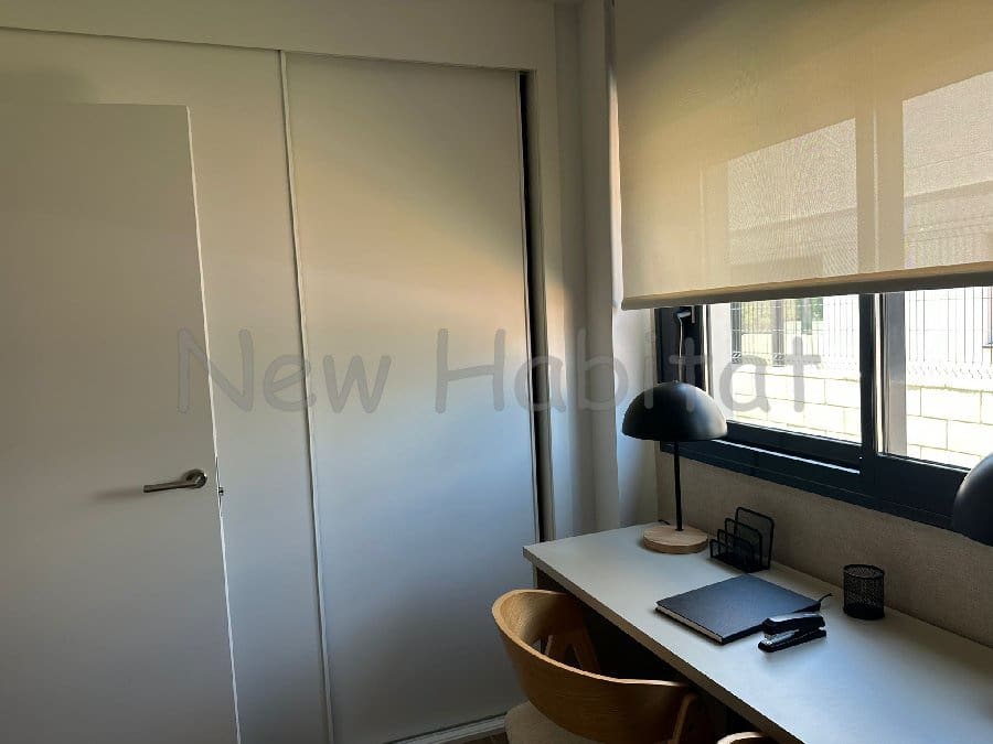4 camera da letto Villetta Bifamiliare da affittare in Castello de la Plana con garage - 4.000 € (Rif: 9952869)