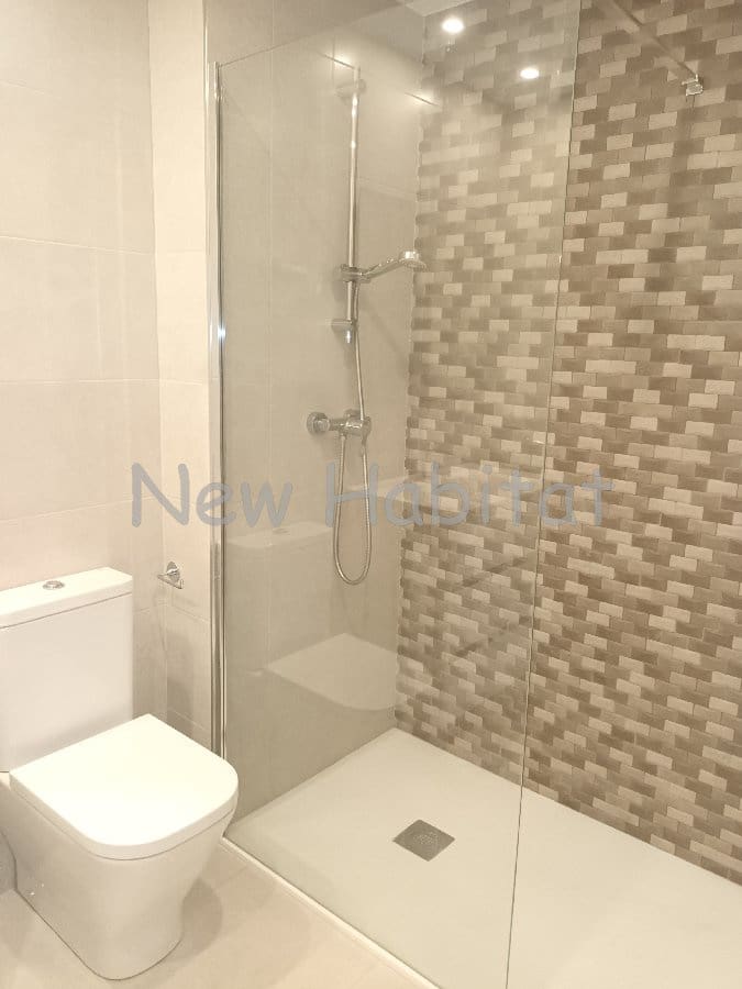 3 bedroom Flat for sale in Castello de la Plana with pool garage - € 270,000 (Ref: 9956655)