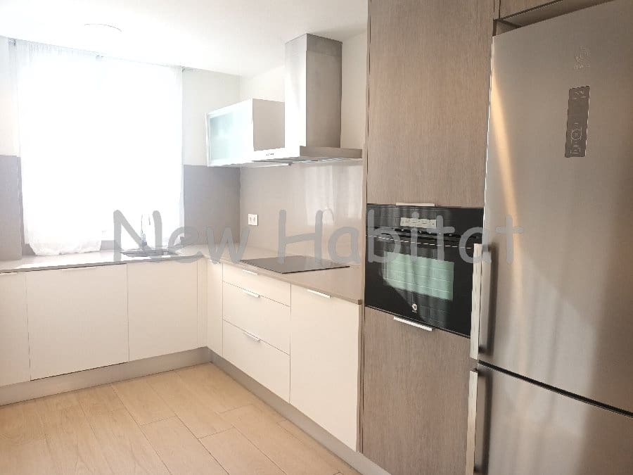3 bedroom Flat for sale in Castello de la Plana with pool garage - € 270,000 (Ref: 9956655)