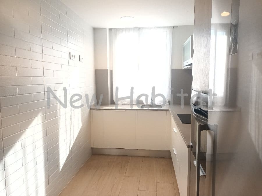 3 bedroom Flat for sale in Castello de la Plana with pool garage - € 270,000 (Ref: 9956655)