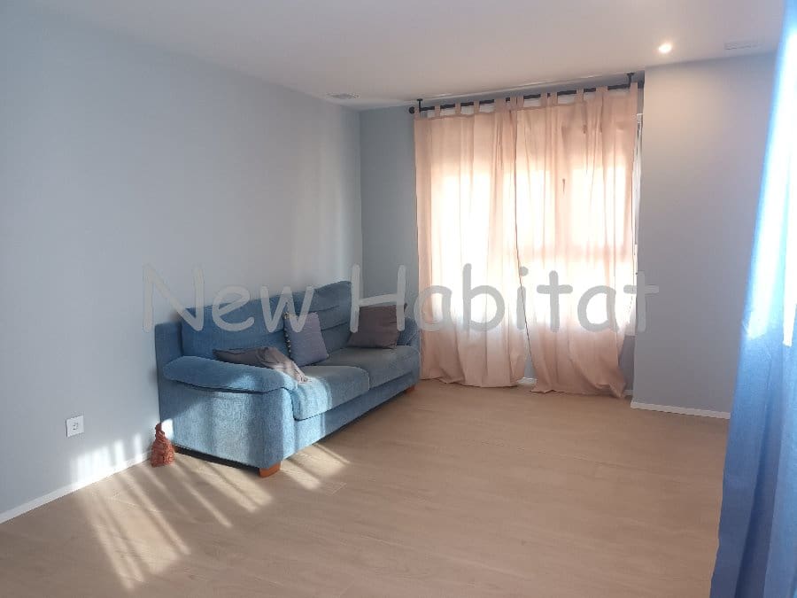 3 bedroom Flat for sale in Castello de la Plana with pool garage - € 270,000 (Ref: 9956655)