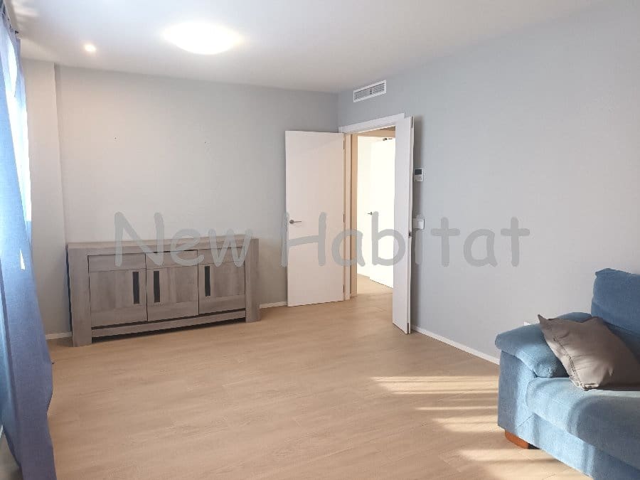 3 bedroom Flat for sale in Castello de la Plana with pool garage - € 270,000 (Ref: 9956655)