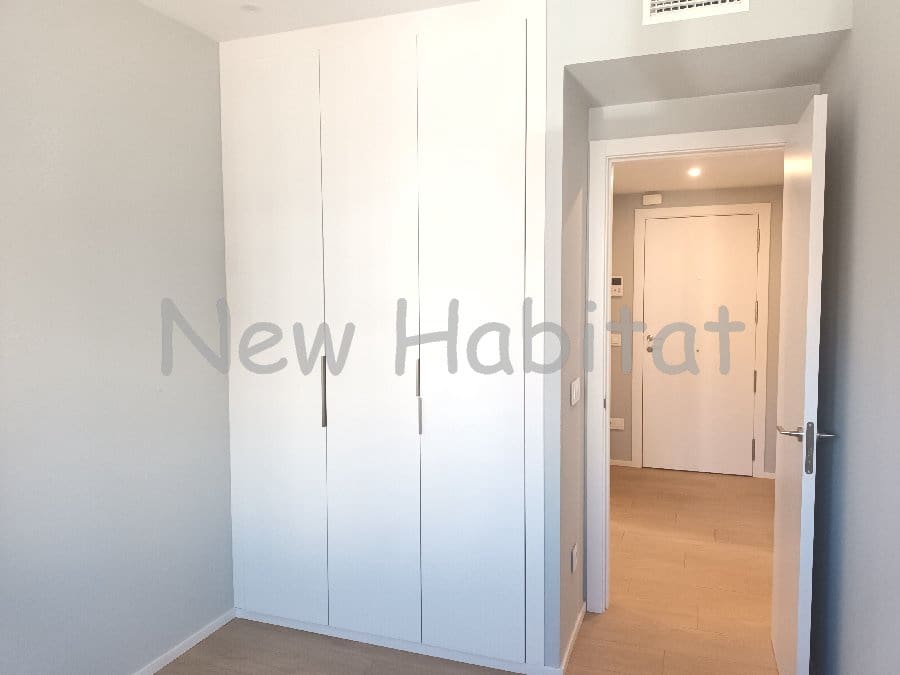 3 bedroom Flat for sale in Castello de la Plana with pool garage - € 270,000 (Ref: 9956655)