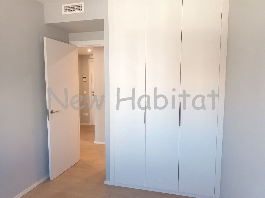 3 bedroom Flat for sale in Castello de la Plana with pool garage - € 270,000 (Ref: 9956655)