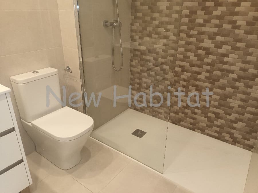 3 bedroom Flat for sale in Castello de la Plana with pool garage - € 270,000 (Ref: 9956655)