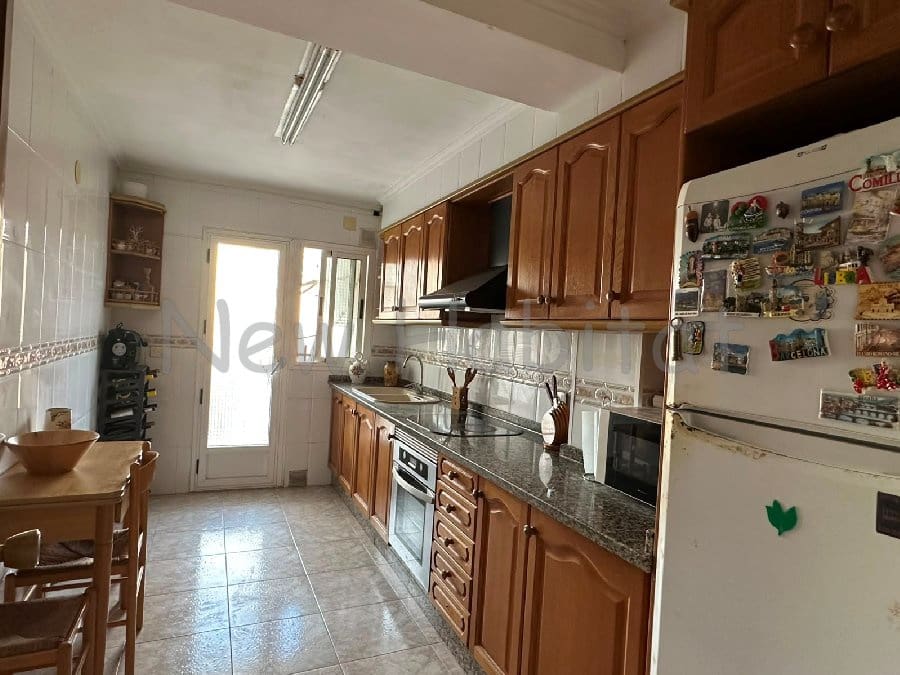 3 makuuhuone Asunto myytävänä paikassa Castello de la Plana - 135 000 € (Ref: 9958697)