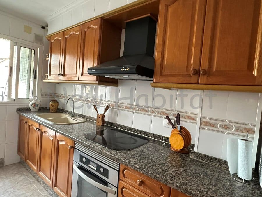 3 makuuhuone Asunto myytävänä paikassa Castello de la Plana - 135 000 € (Ref: 9958697)