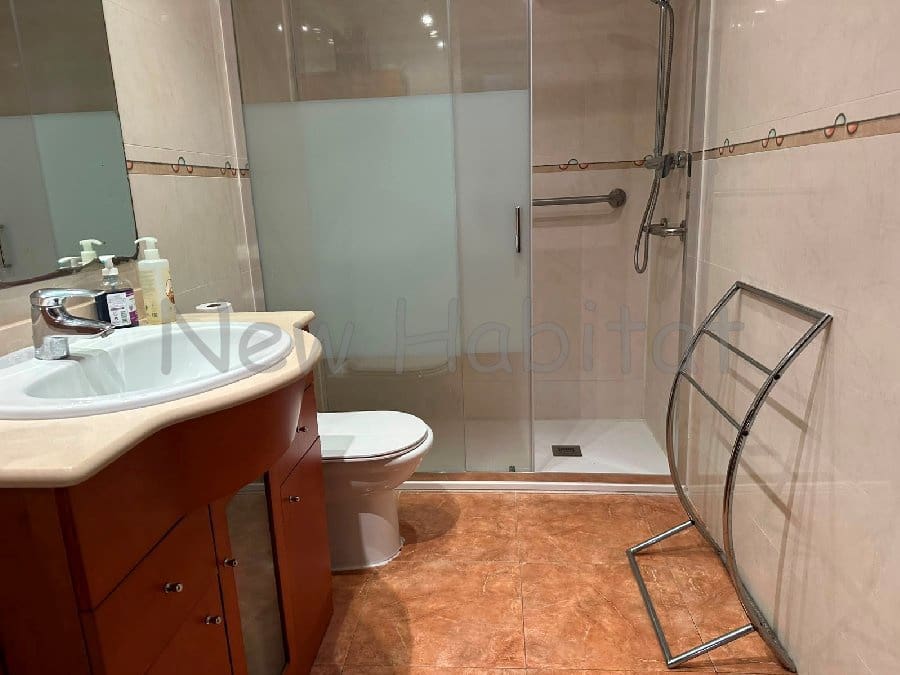 3 makuuhuone Asunto myytävänä paikassa Castello de la Plana - 135 000 € (Ref: 9958697)