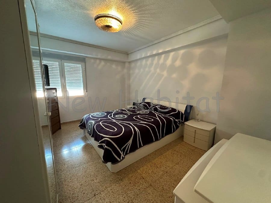 3 makuuhuone Asunto myytävänä paikassa Castello de la Plana - 135 000 € (Ref: 9958697)