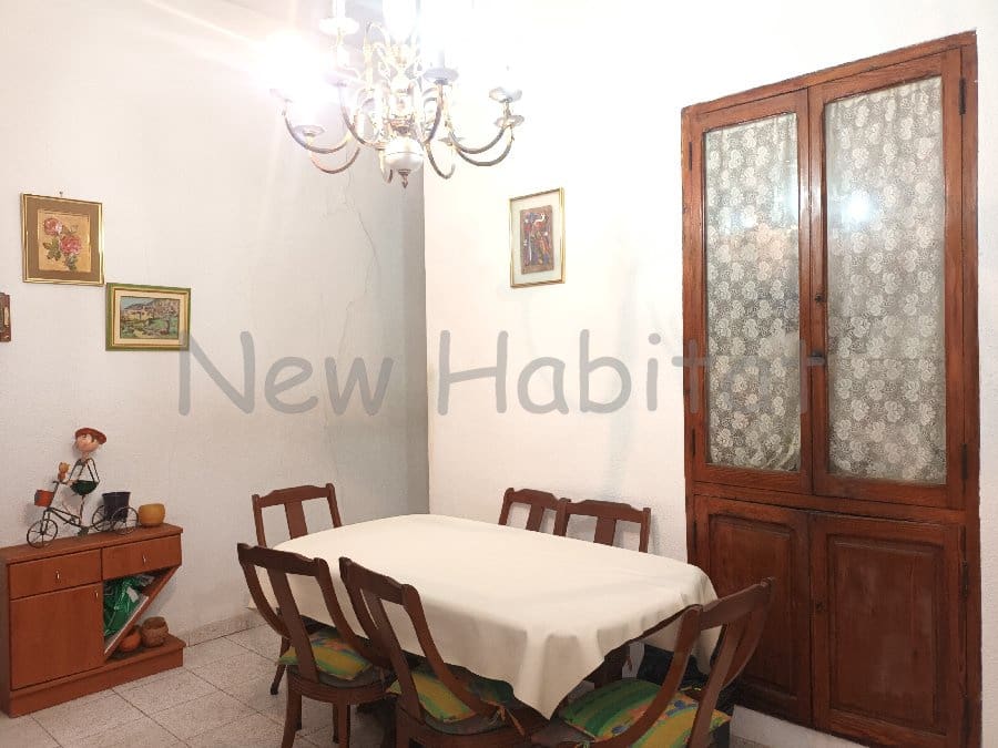 4 quarto Casa em Banda para venda em Castello de la Plana - 290 000 € (Ref: 9958700)