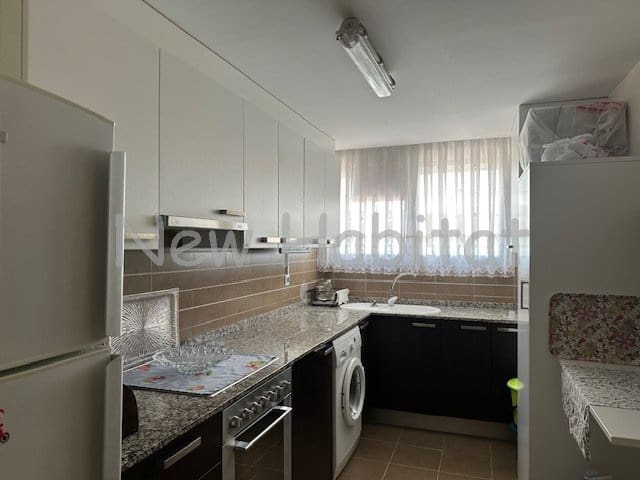 3 bedroom Flat for sale in Castello de la Plana with garage - € 230,000 (Ref: 9958701)