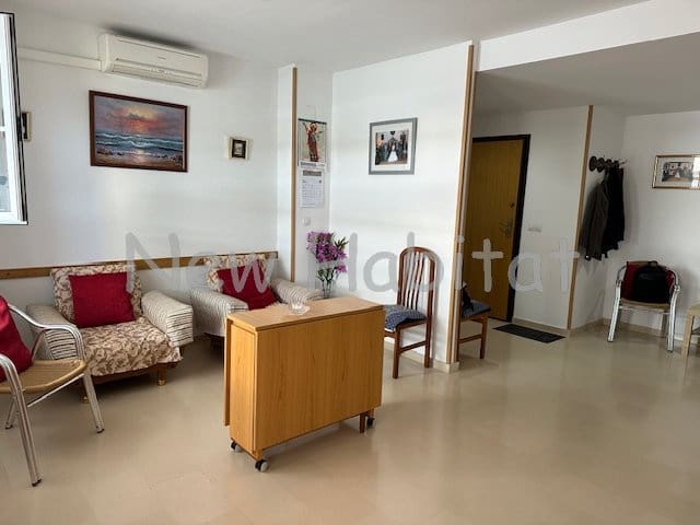 3 bedroom Flat for sale in Castello de la Plana with garage - € 230,000 (Ref: 9958701)