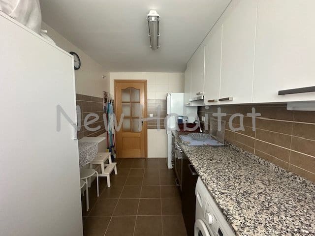 3 bedroom Flat for sale in Castello de la Plana with garage - € 230,000 (Ref: 9958701)