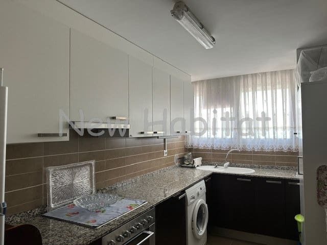 3 bedroom Flat for sale in Castello de la Plana with garage - € 230,000 (Ref: 9958701)