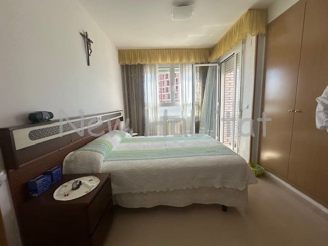 3 bedroom Flat for sale in Castello de la Plana with garage - € 230,000 (Ref: 9958701)