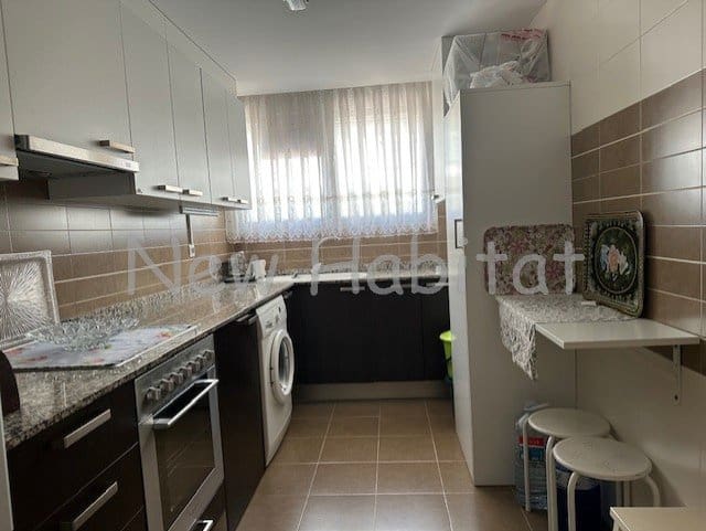3 bedroom Flat for sale in Castello de la Plana with garage - € 230,000 (Ref: 9958701)