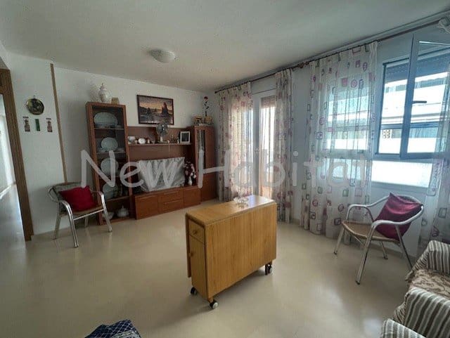 3 bedroom Flat for sale in Castello de la Plana with garage - € 230,000 (Ref: 9958701)