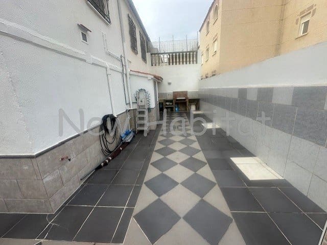 4 soverom Kjedet enebolig til salgs i Oropesa  - € 239 000 (Ref: 9958728)