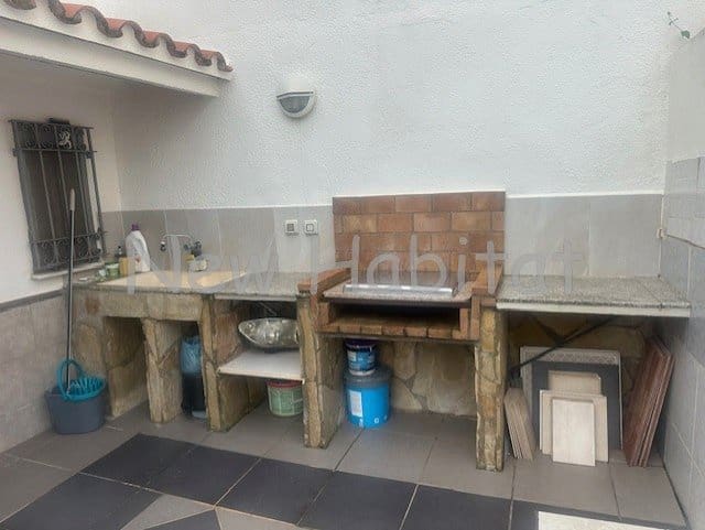 4 soverom Kjedet enebolig til salgs i Oropesa  - € 239 000 (Ref: 9958728)
