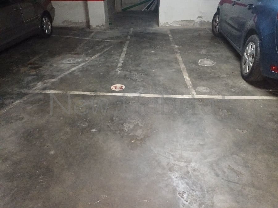 4 bedroom Flat for sale in Castello de la Plana with garage - € 169,000 (Ref: 9961082)