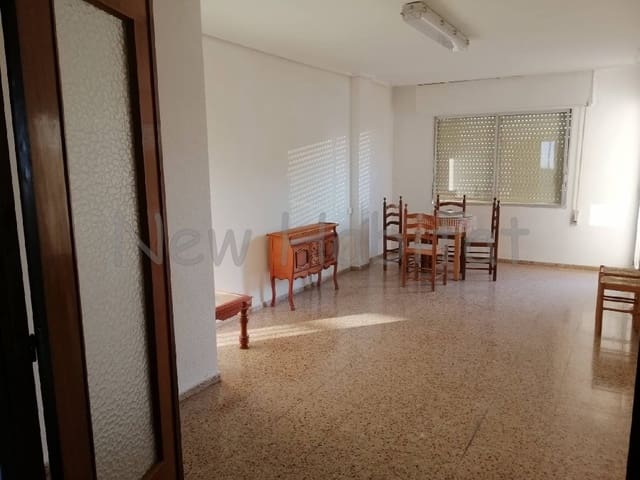 4 makuuhuone Asunto myytävänä paikassa Oeste, Castelló de la Plana - 169 000 € (Ref: 9961096)