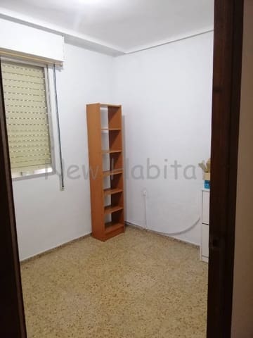 4 makuuhuone Asunto myytävänä paikassa Oeste, Castelló de la Plana - 169 000 € (Ref: 9961096)