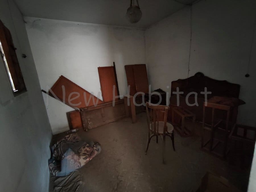 4 soverom Hus til salgs i Castello de la Plana - € 160 000 (Ref: 9961103)