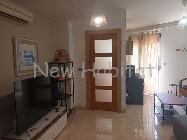 2 makuuhuone Asunto myytävänä paikassa Norte, Castelló de la Plana mukana 
autotalli - 130 000 € (Ref: 9961197)