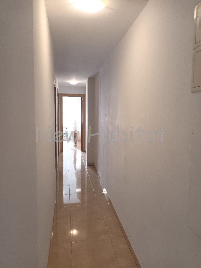 2 bedroom Flat for sale in Castello de la Plana with garage - € 130,000 (Ref: 9961197)