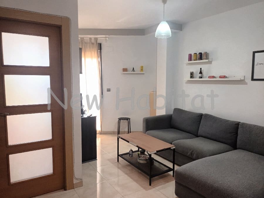 2 bedroom Flat for sale in Castello de la Plana with garage - € 130,000 (Ref: 9961197)