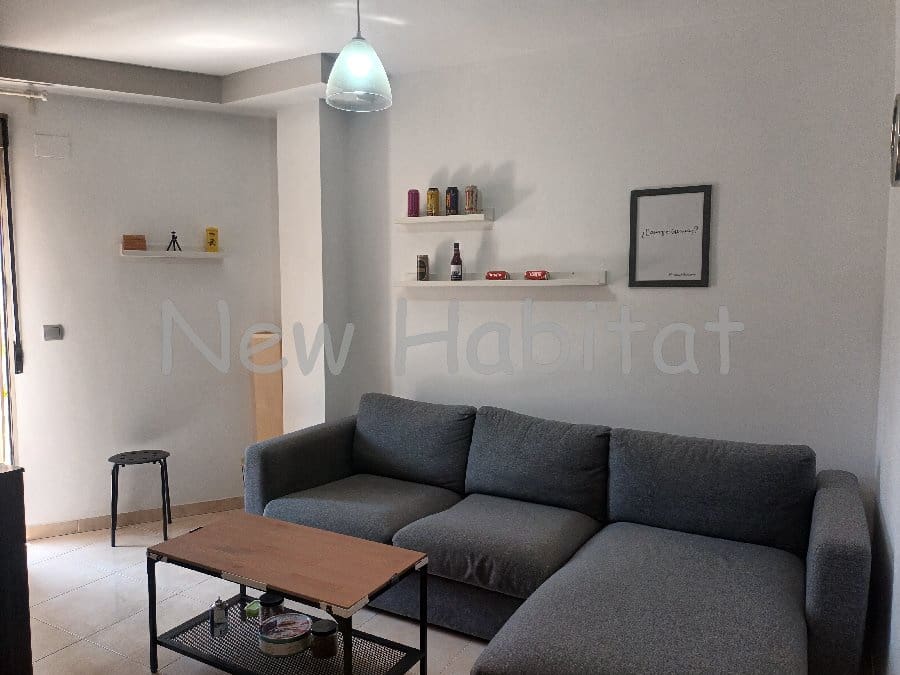 2 bedroom Flat for sale in Castello de la Plana with garage - € 130,000 (Ref: 9961197)
