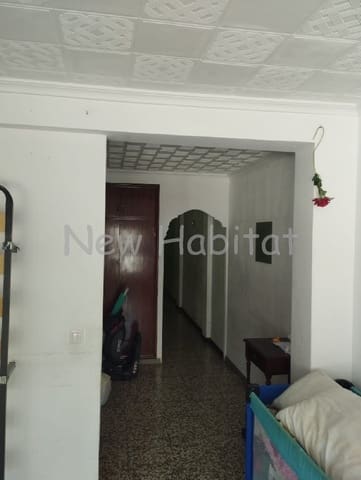 4 slaapkamer Flat te koop in Almassora / Almazora - € 109.000 (Ref: 9961693)