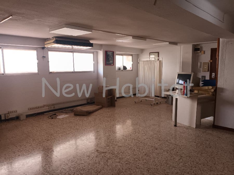 Biuro na sprzedaż w Castello de la Plana - 60 000 € (Ref: 9961694)
