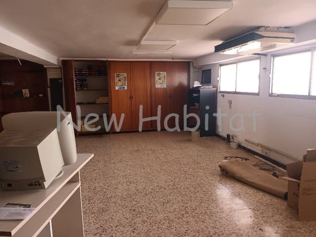 Office for sale in Sur, Castelló de la Plana - € 60,000 (Ref: 9961694)