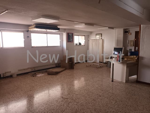 Office for sale in Sur, Castelló de la Plana - € 60,000 (Ref: 9961694)
