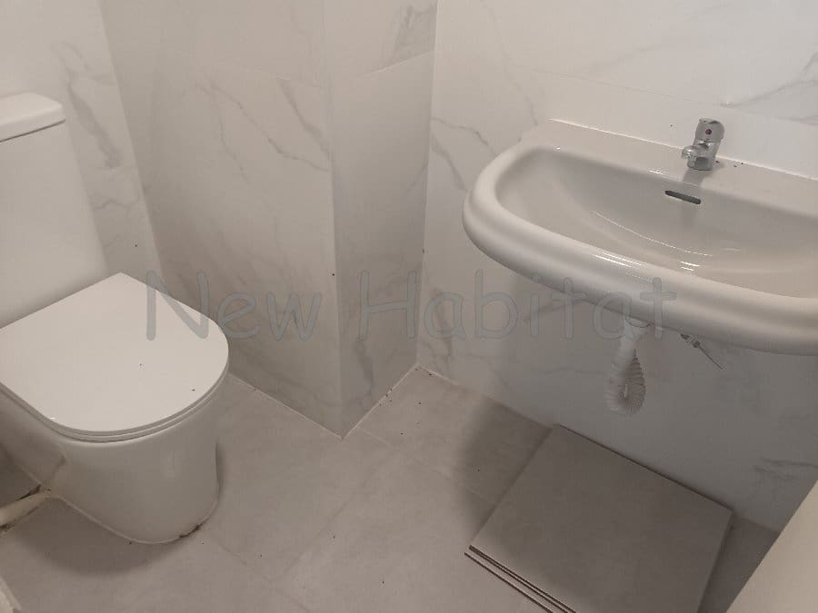 Sklep na sprzedaż w Castello de la Plana - 55 000 € (Ref: 9961696)