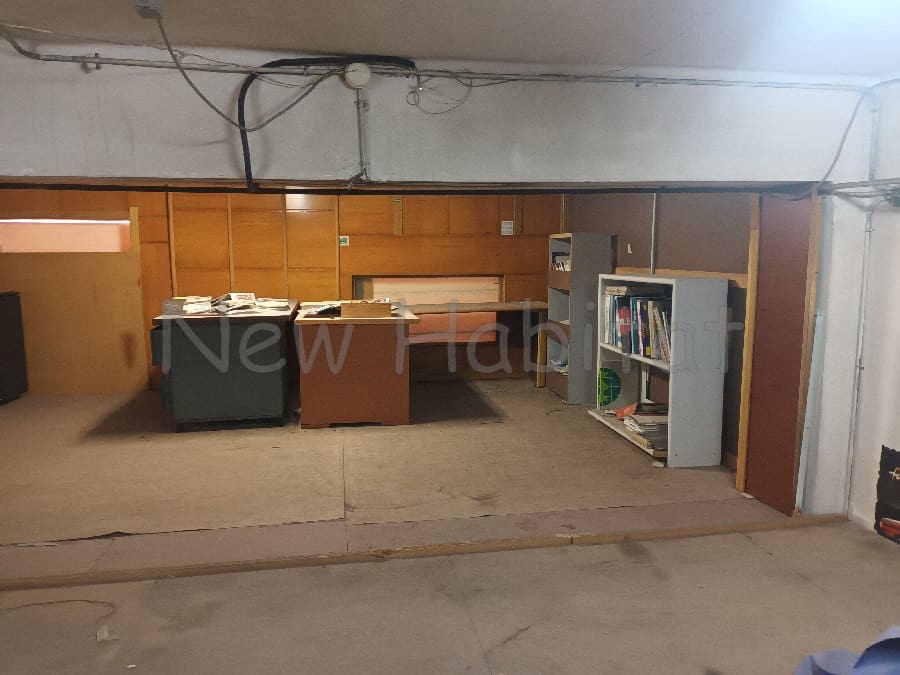 Sklep na sprzedaż w Castello de la Plana - 55 000 € (Ref: 9961696)
