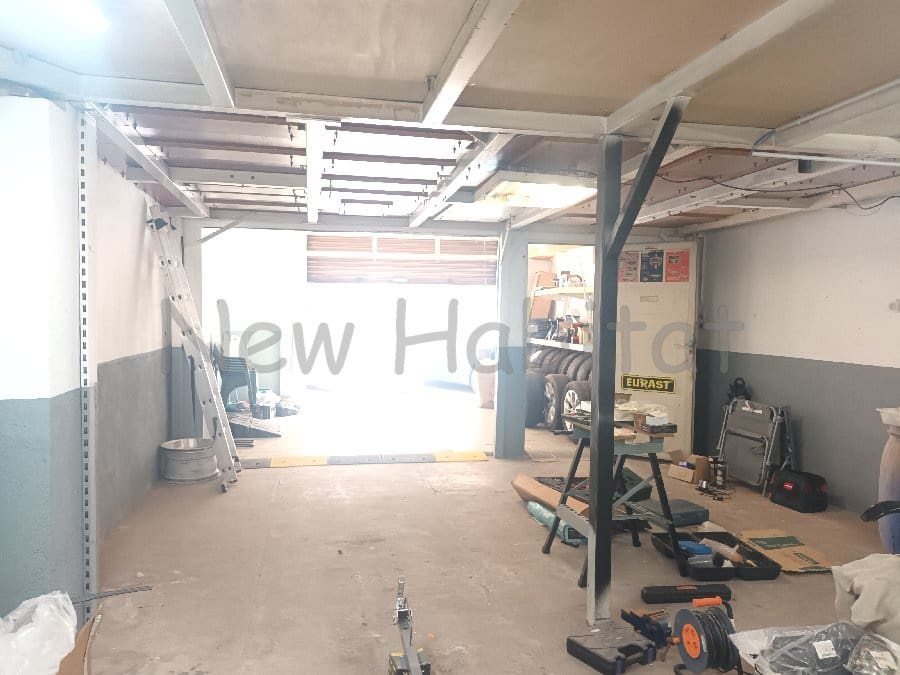 Sklep na sprzedaż w Castello de la Plana - 55 000 € (Ref: 9961696)