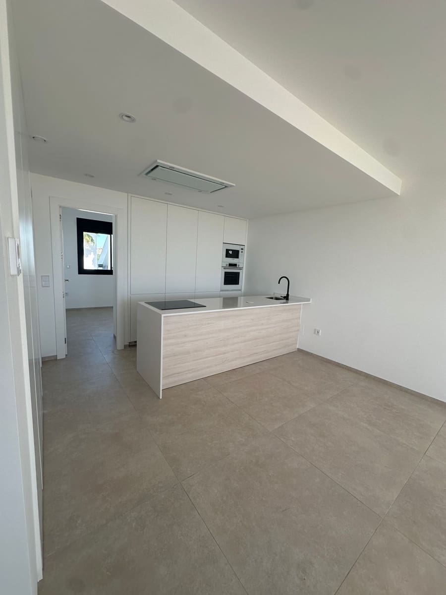 2 Zimmer Apartment zu verkaufen in Santiago de la Ribera mit Pool - 265.000 € (Ref: 9324558)