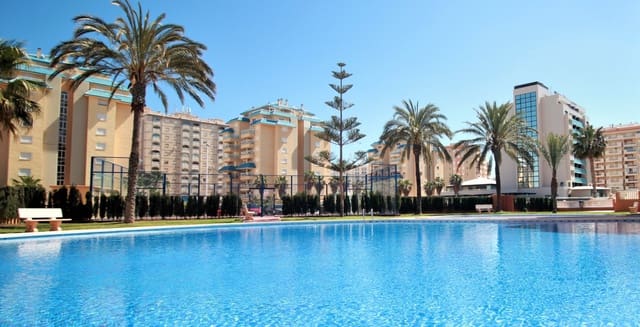 2 quarto Apartamento para venda em La Manga del Mar Menor com piscina - 228 900 € (Ref: 9324568)