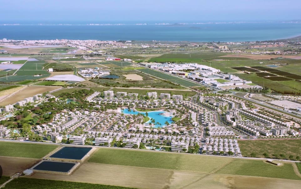 3 quarto Moradia para venda em Los Alcazares com piscina garagem - 765 000 € (Ref: 9324574)