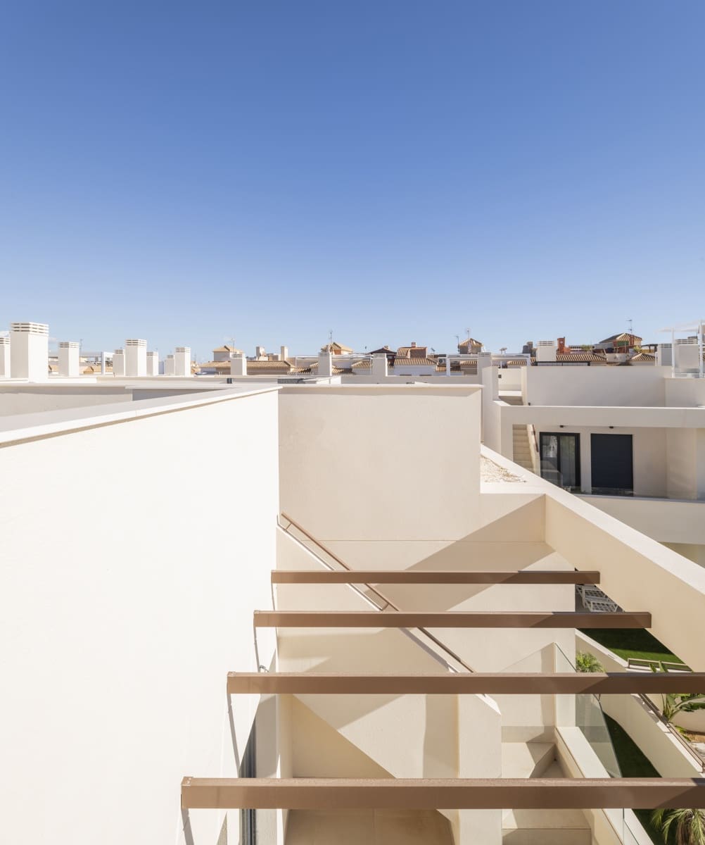 2 bedroom Apartment for sale in Torrevieja with pool - € 380,000 (Ref: 9324606)