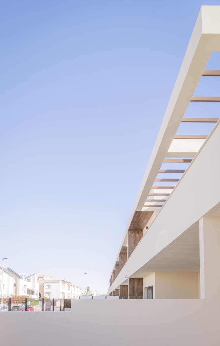 2 bedroom Apartment for sale in Torrevieja with pool - € 380,000 (Ref: 9324606)