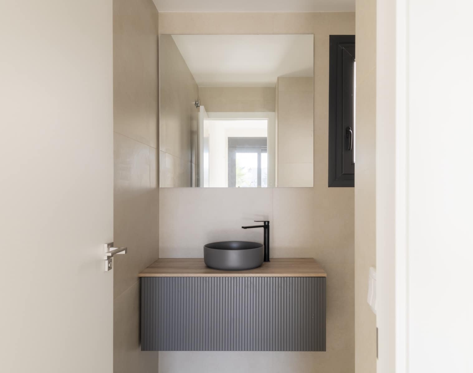 2 bedroom Apartment for sale in Torrevieja with pool - € 380,000 (Ref: 9324606)