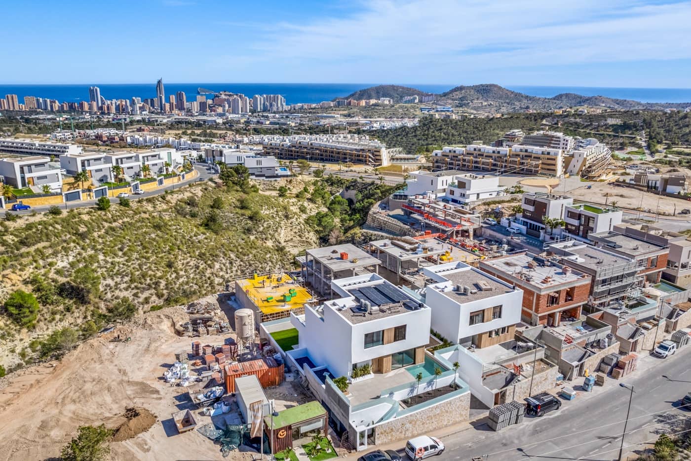 3 bedroom Villa for sale in Finestrat with pool garage - € 995,000 (Ref: 9324616)