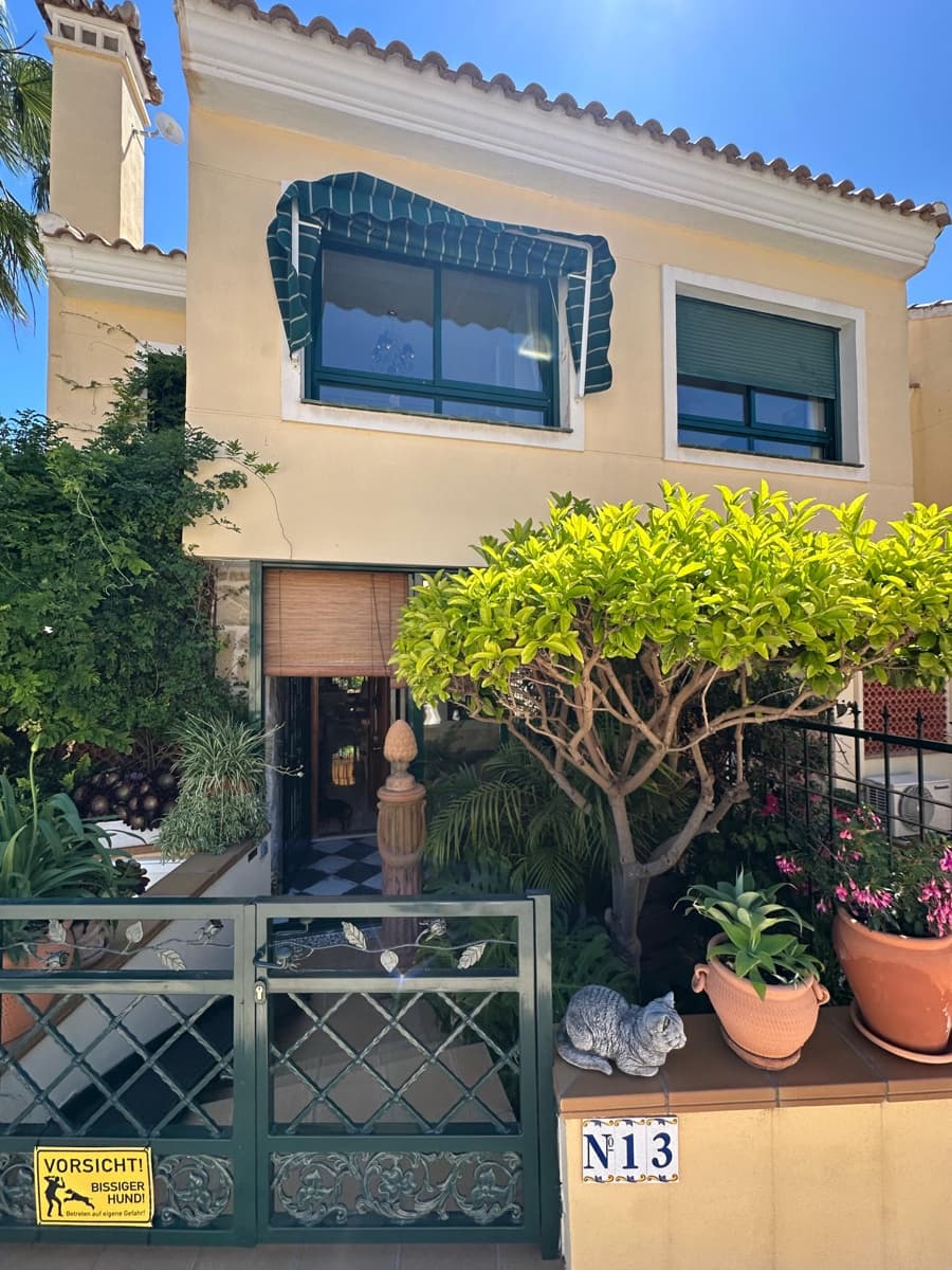 2 chambre Maison de Ville à vendre à Villamartin avec piscine garage - 269 000 € (Ref: 9324645)