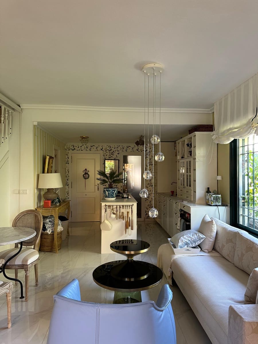 2 chambre Maison de Ville à vendre à Villamartin avec piscine garage - 269 000 € (Ref: 9324645)